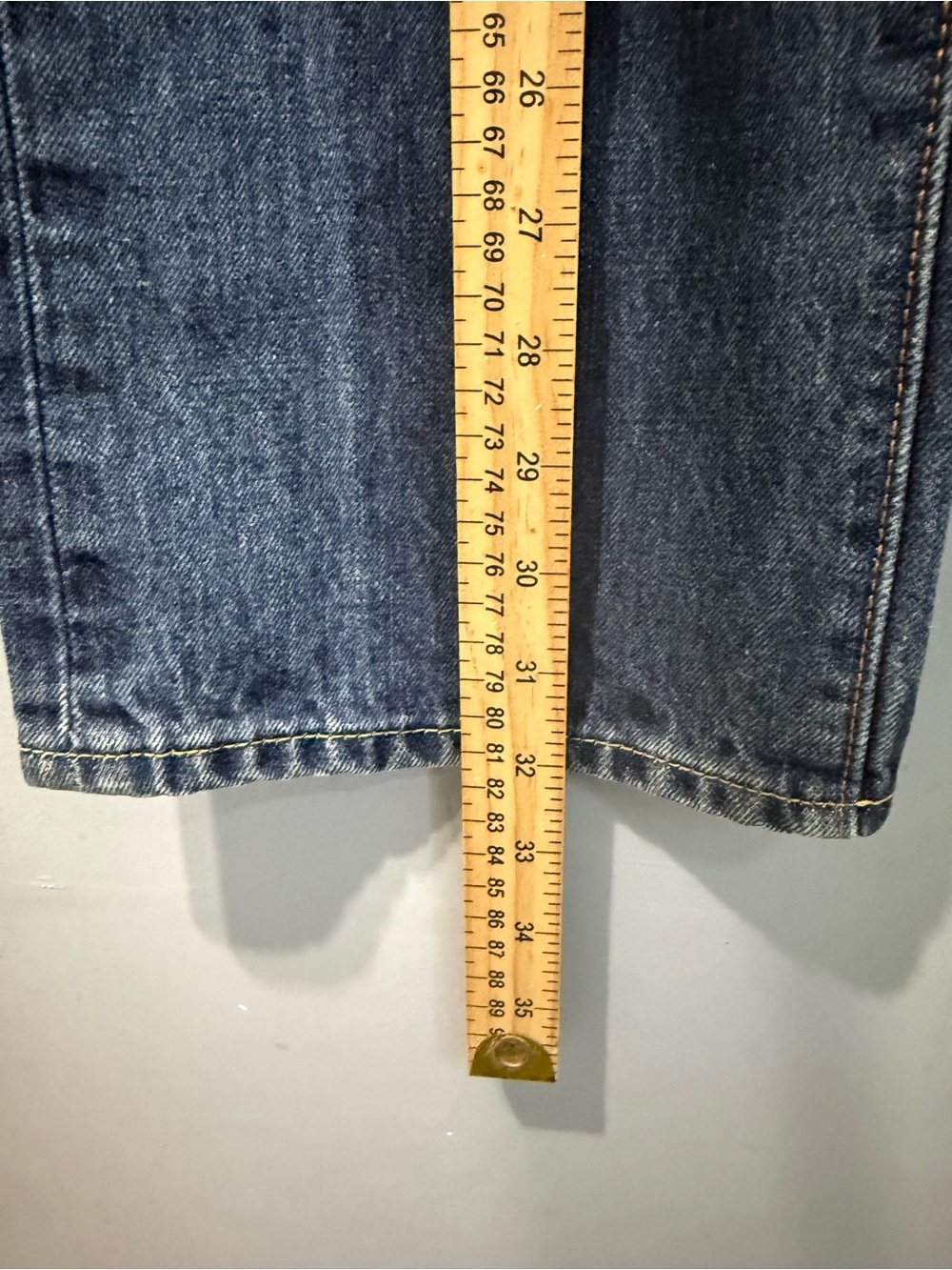 Abercrombie & Fitch Mens Classic Straight Medium Wash Jeans 30x32 NWT - Picture 7 of 12